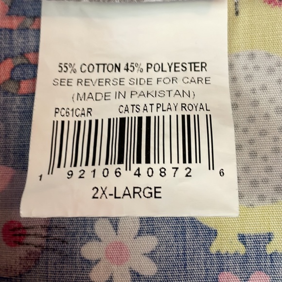 UA Scrubs Size 2XL Top NWOT - Picture 6 of 8